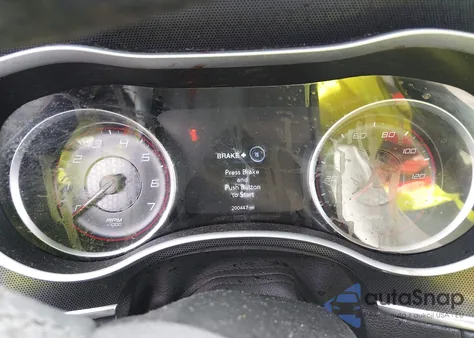 2018 Dodge Charger Sxt Plus Rwd z USA, uszkodzony, nr VIN 2C3CDXHG1JH143651